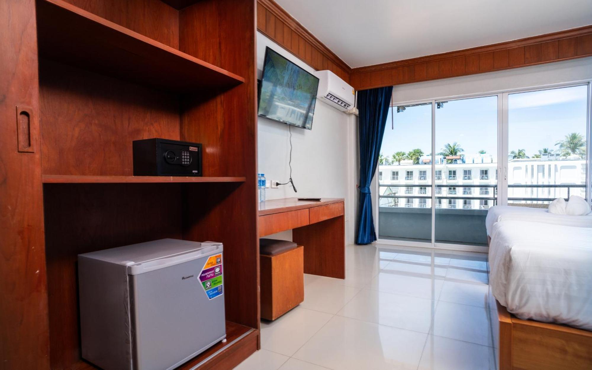 Gp House Phuket Patong Beach Ngoại thất bức ảnh