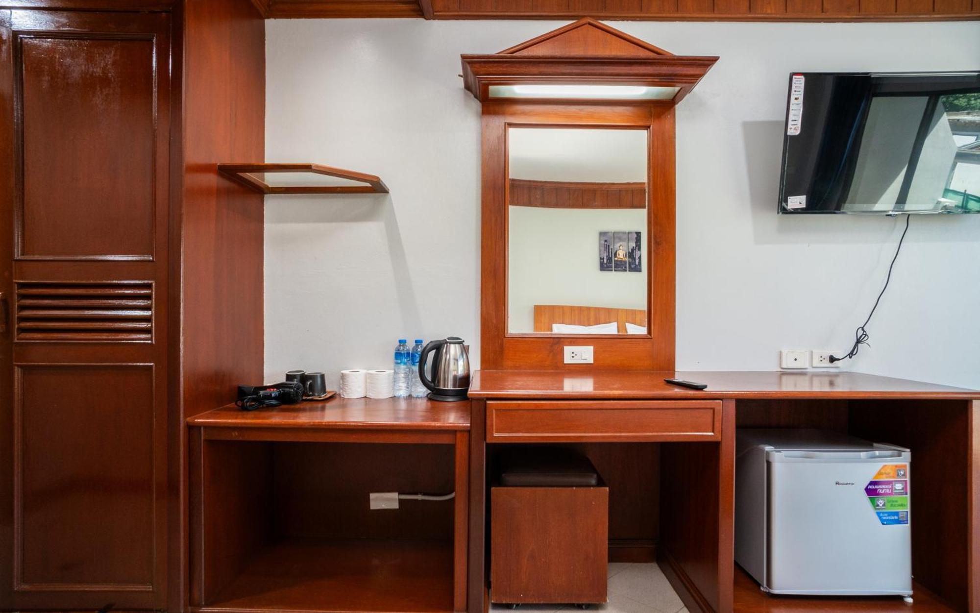 Gp House Phuket Patong Beach Ngoại thất bức ảnh