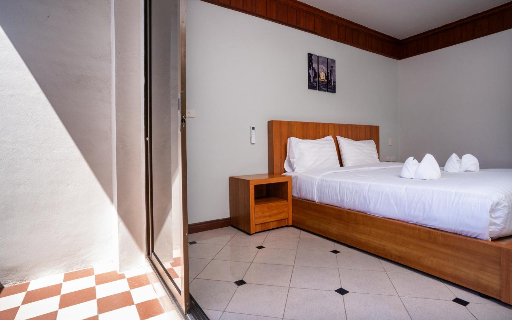 Gp House Phuket Patong Beach Ngoại thất bức ảnh