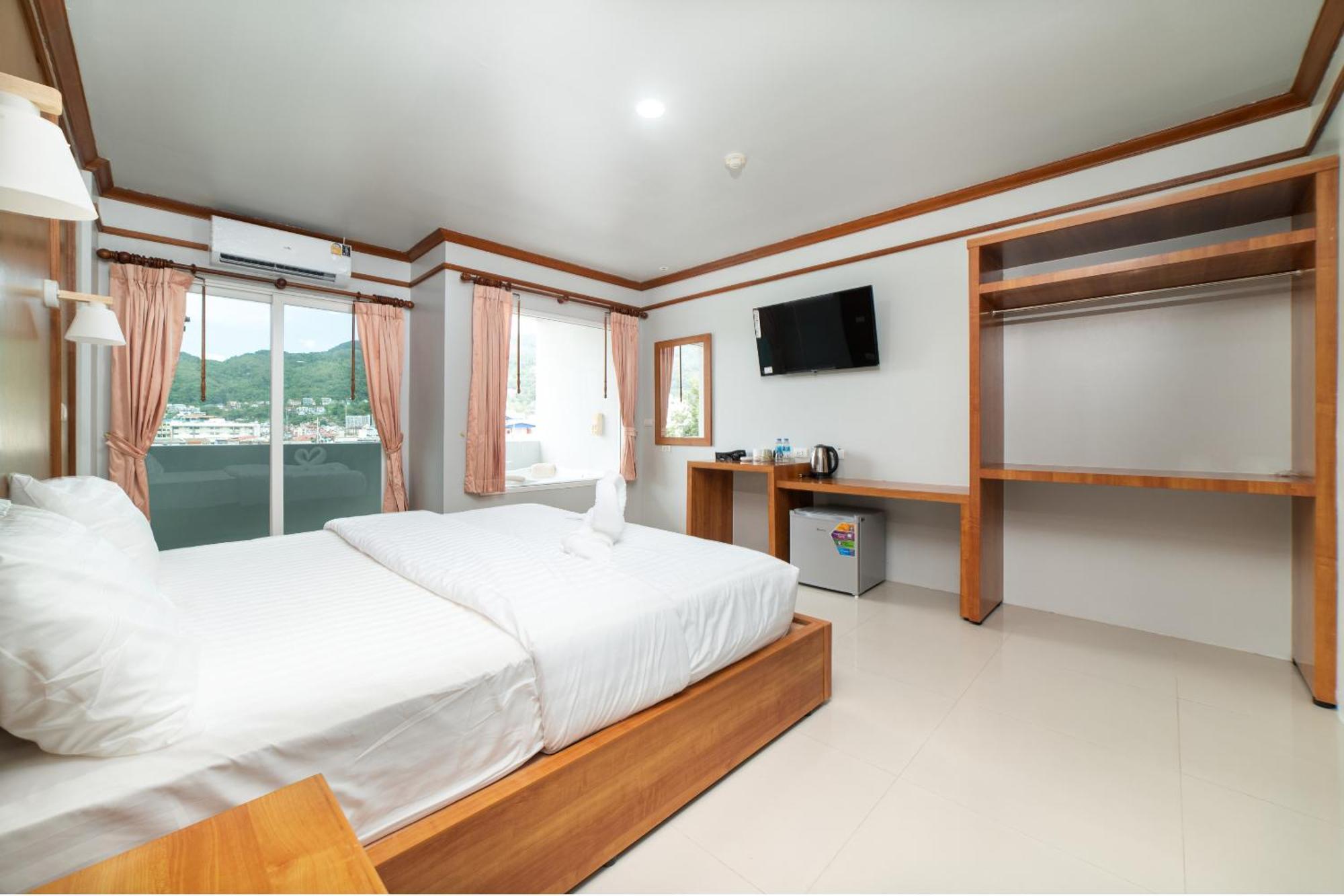 Gp House Phuket Patong Beach Ngoại thất bức ảnh