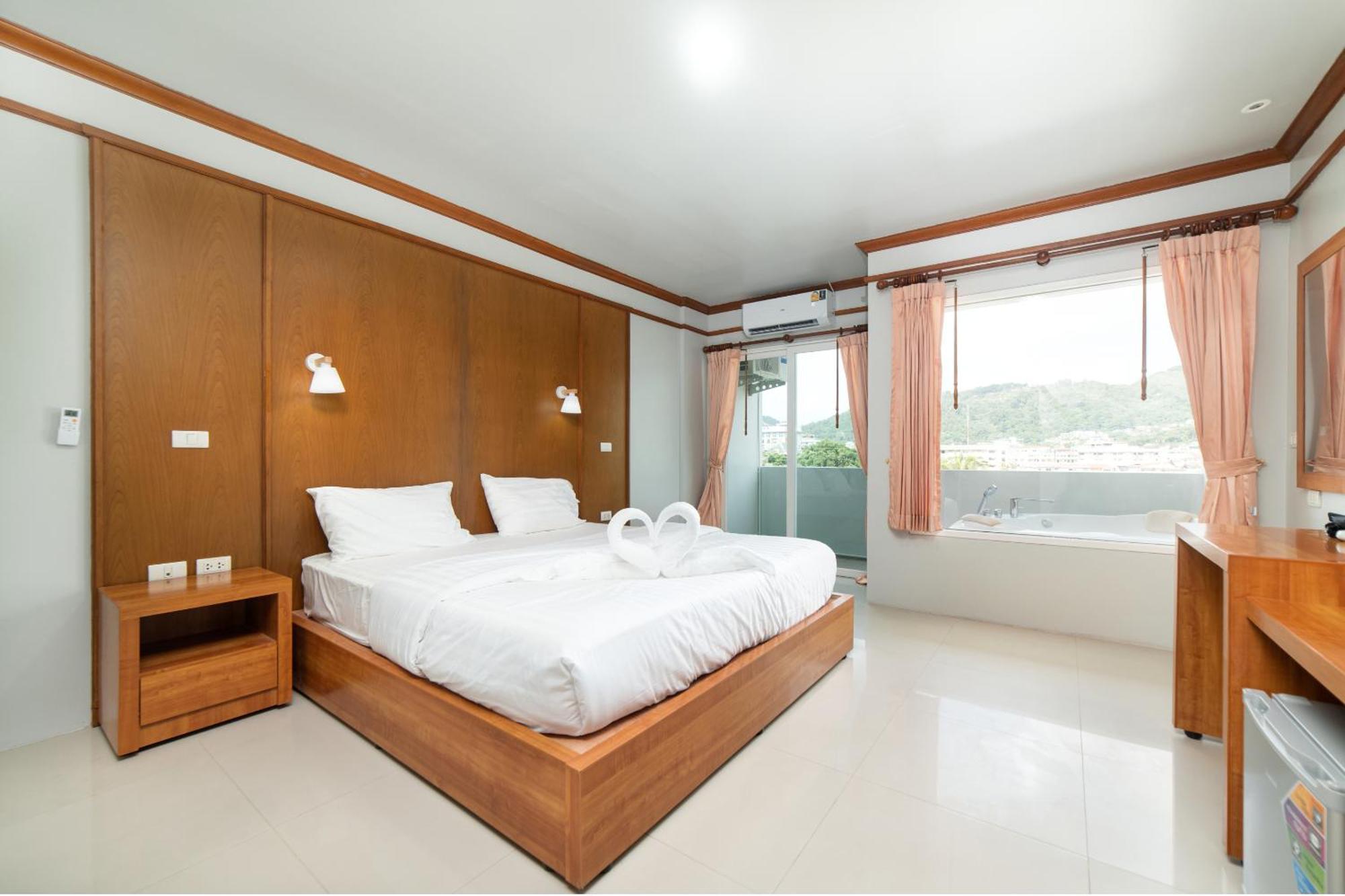 Gp House Phuket Patong Beach Ngoại thất bức ảnh